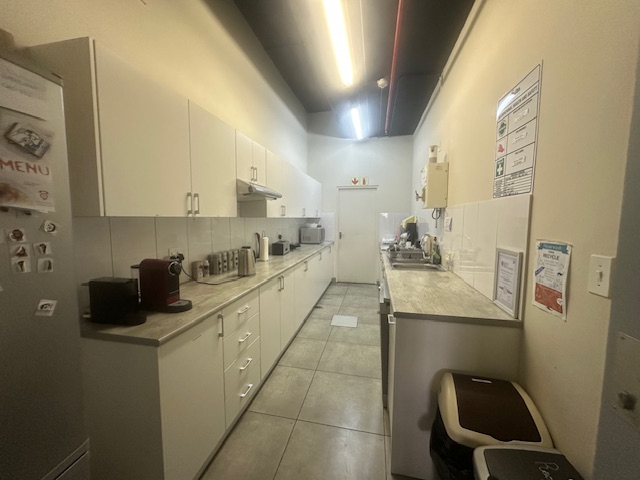 To Let commercial Property for Rent in Zonnebloem Western Cape